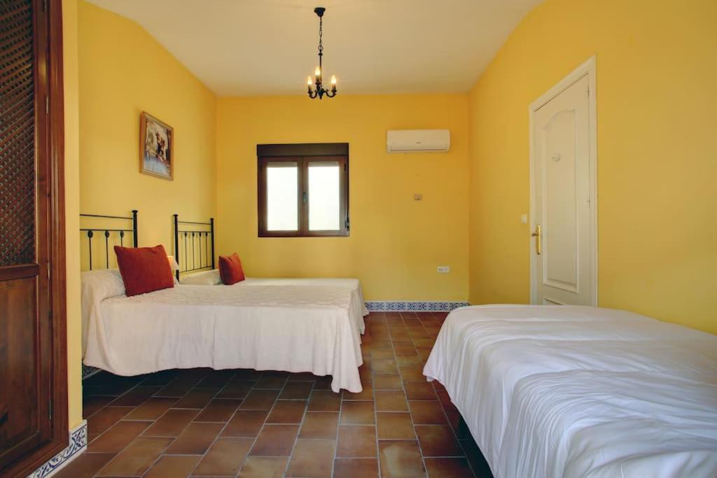 Apartamento Duplex Centro Con Garaje Gratuito Ronda Exterior photo