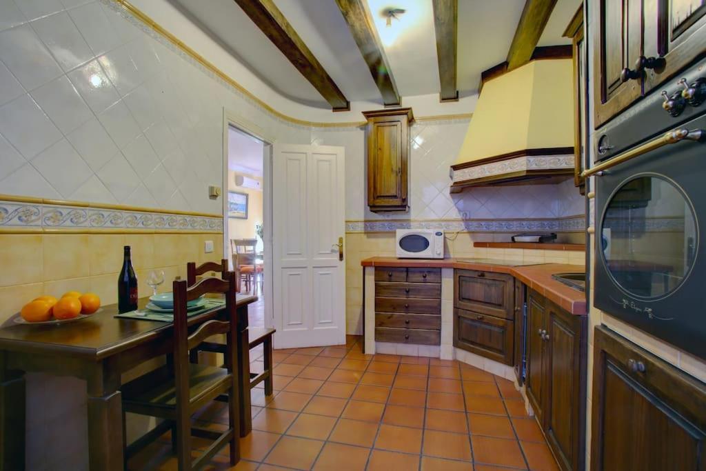 Apartamento Duplex Centro Con Garaje Gratuito Ronda Exterior photo